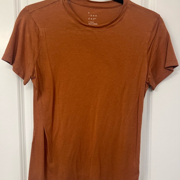 A New Day Terracotta Tee - Picture 1 of 1